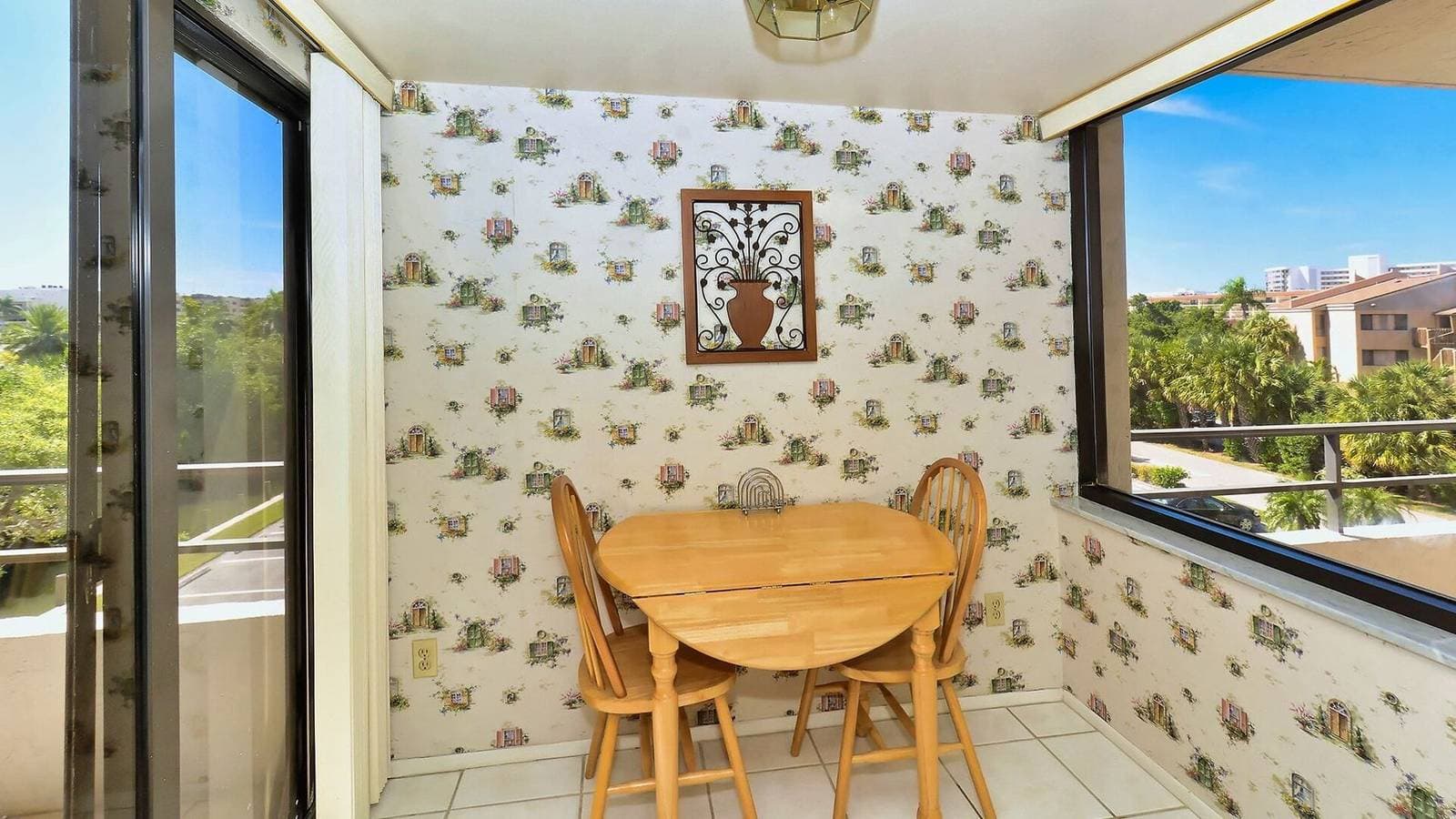 Foto 13 von 38: Rent this Luxury 5 Star Apartment on The Anchorage, Siesta Key Apartment 1008