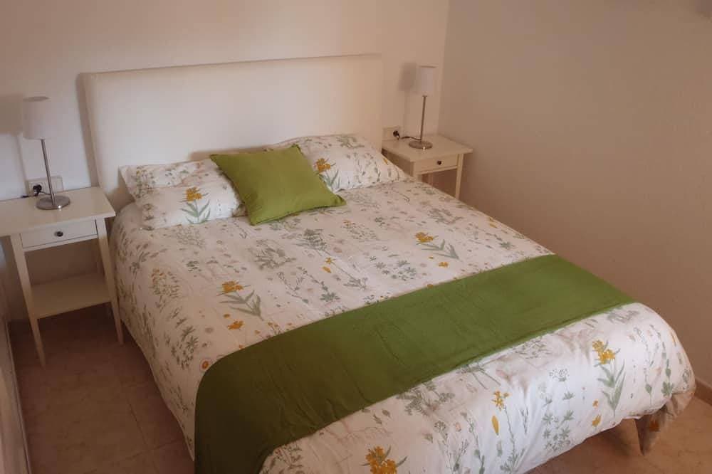 Foto 2 von 29: Geräumige, große Terrasse, sonnig, gratis WLAN, Meer, 250 m. vom Strand entfernt