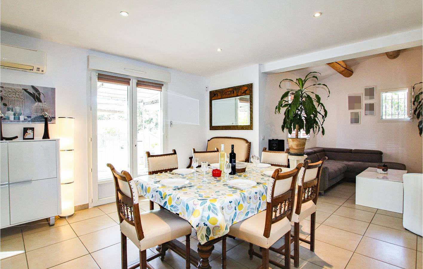 Foto 5 von 24: Klimatisierte Wohnung mit Pool und Garten