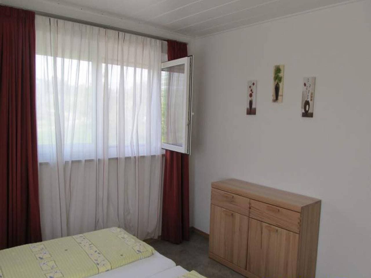 Foto 9 von 14: Ferienwohnung '4, 50qm' mit Seeblick, privaten Balkon und Wi-Fi