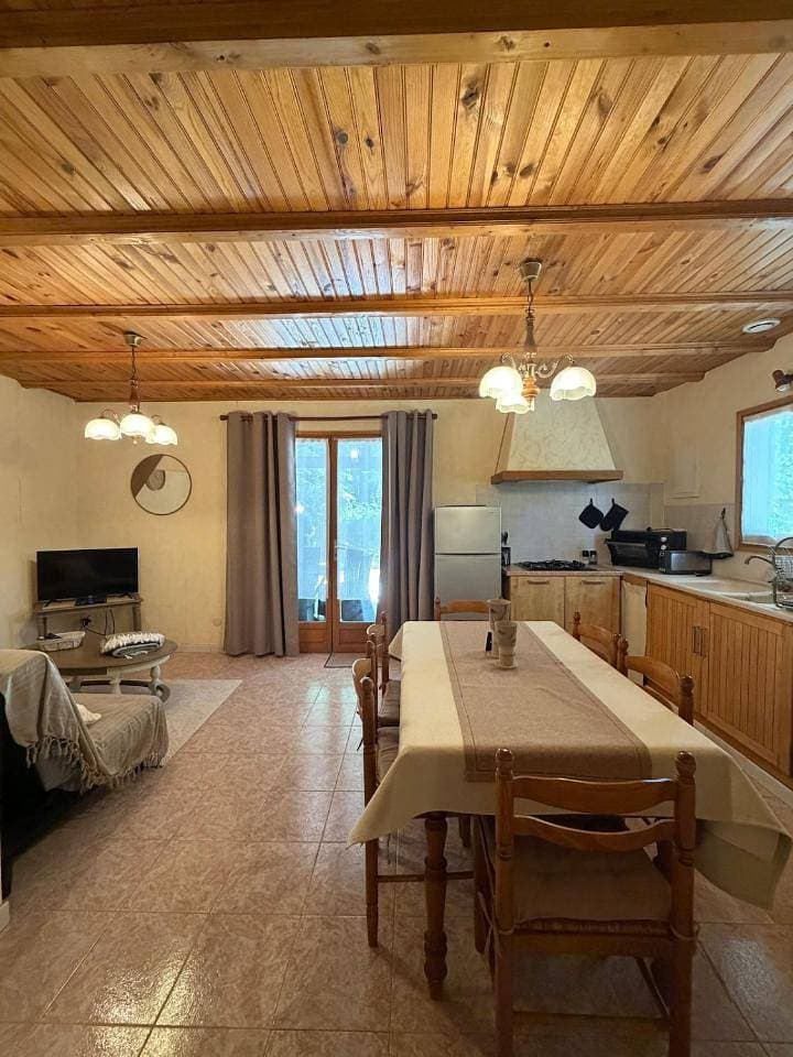 Foto 8 von 23: Two-Bedroom Chalet