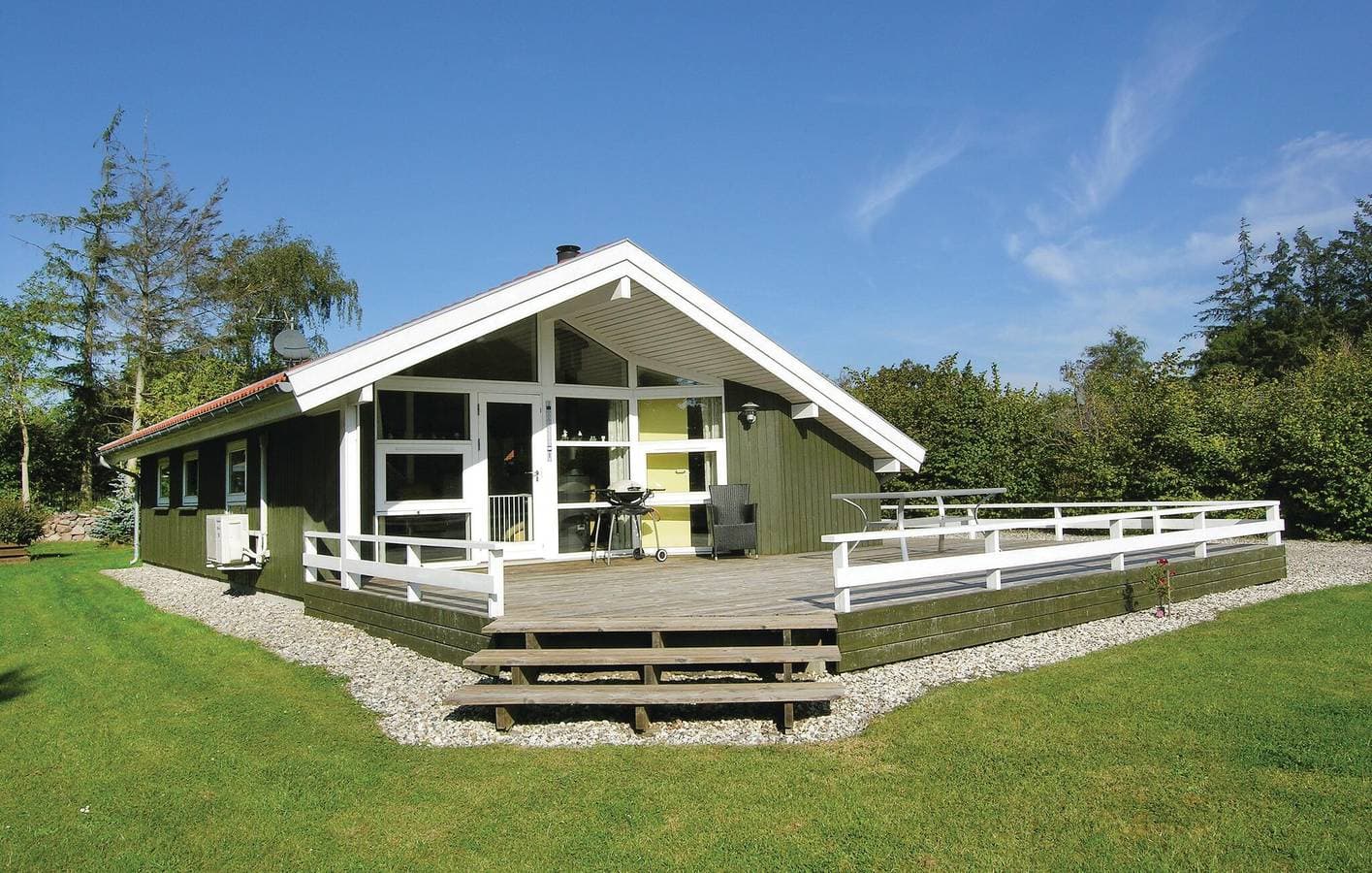 Foto 3 von 19: Ferienhaus für 6 Personen mit Terrasse