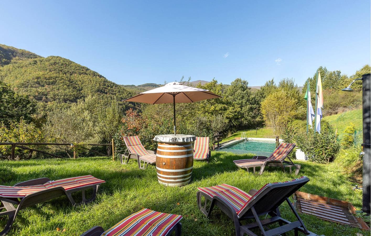Foto 4 von 31: Appartement am Pool in der Nähe von Sillano