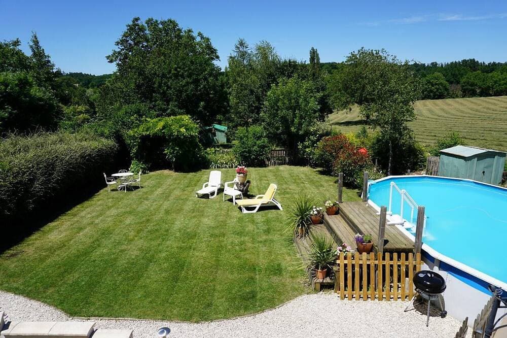 Foto 8 von 8: In der Nähe von Aubeterre, friedliches Ferienhaus mit schöner Aussicht und Pool in der Dordogne