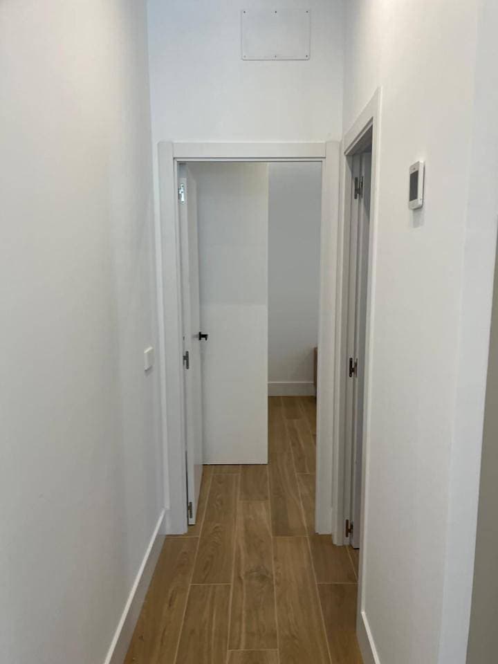 Foto 13 von 31: One-Bedroom Apartment