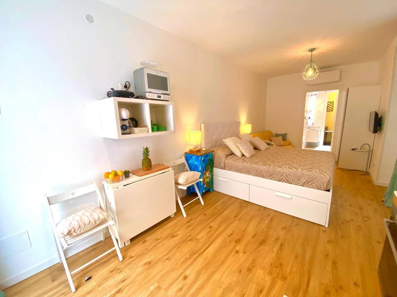 Foto 6 von 33: One-Bedroom Apartment