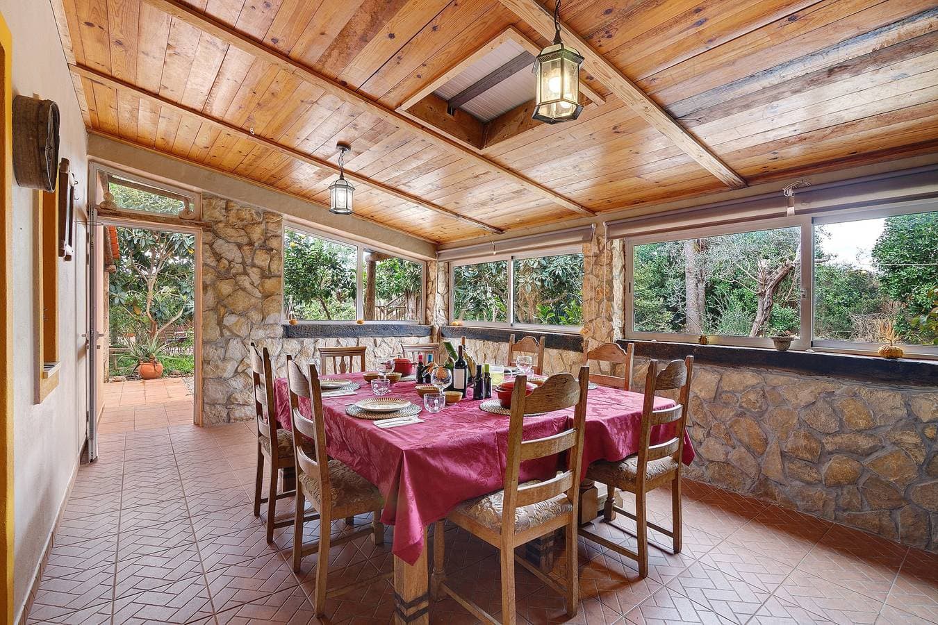 Foto 4 von 27: Villa Quinta Do Mocho mit privatem Pool, WLAN und Klimaanlage