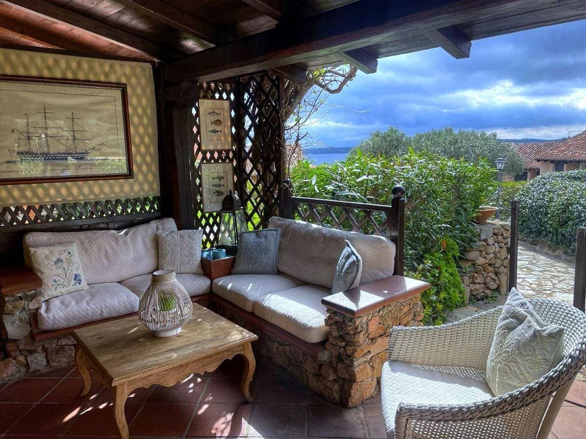 Splendido appartamento con terrazzo Punta Volpe 1