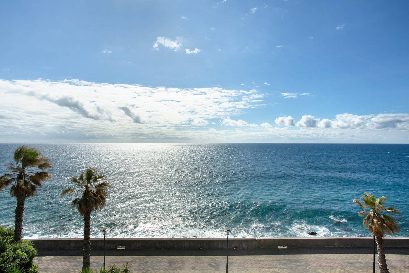 Foto 7 von 33: Ferienwohnung 'Original Wave House' mit Meerblick, Wi-Fi und Klimaanlage