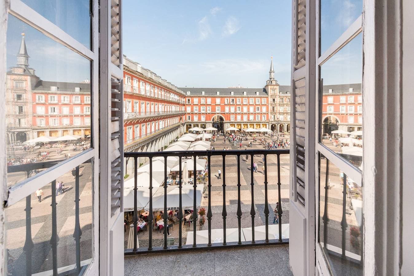 Foto 2 von 19: Apartment 1Bd with balcony in Plaza Mayor square. Plaza Mayor II