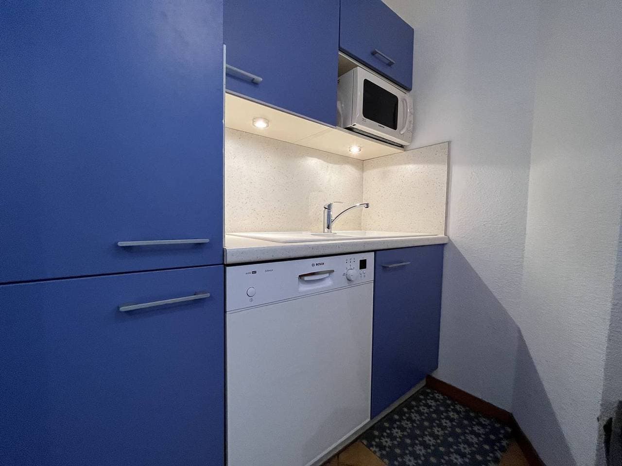 Foto 7 von 14: Familienhaus nahe Strand in Saint-Denis d'Oléron, eingezäunter Garten