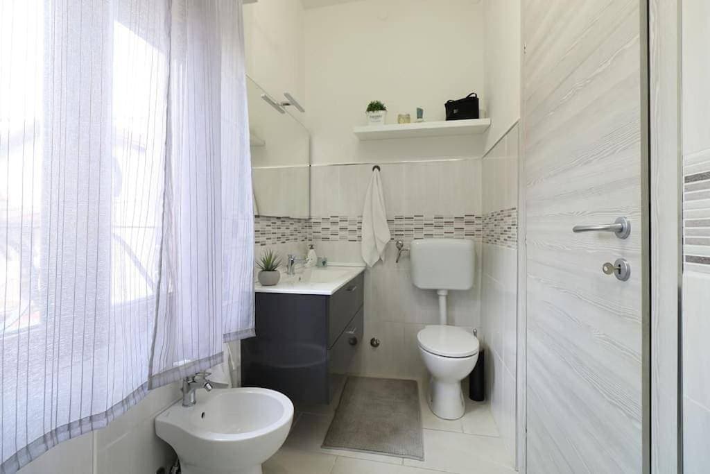 Foto 5 von 16: One-Bedroom Apartment