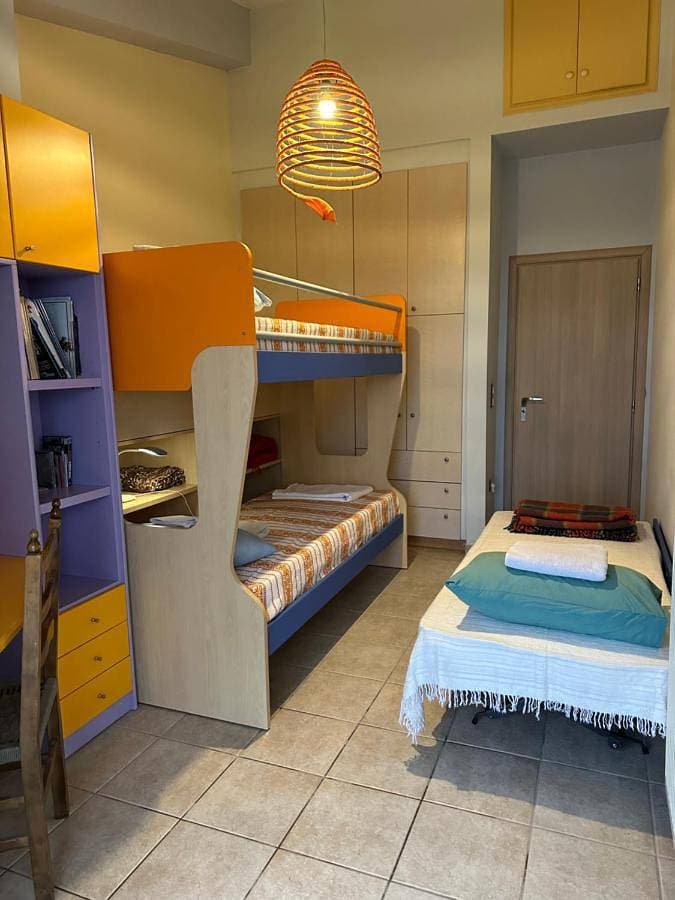 Foto 3 von 13: Triple Room with Balcony