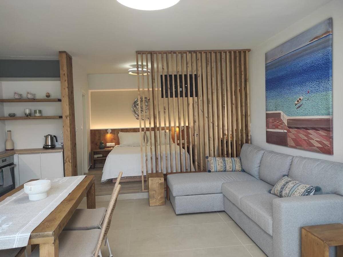 Alkinoi and kalistό studio suites in South Crete Tsoutsouros 1