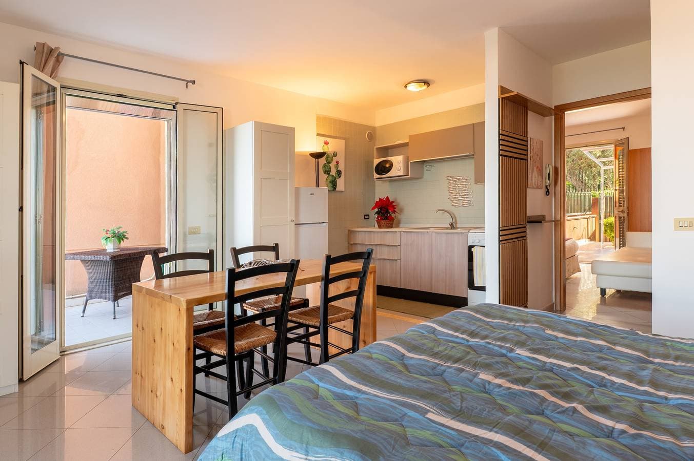 Foto 9 von 27: Apartment 'Terrazzo Eucalipto' mit Meerblick, WLAN und Klimaanlage