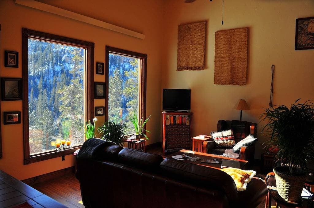 Foto 10 von 49: Skye Lodge In Speerfish Canyon. Spectacular Views Und Lage.