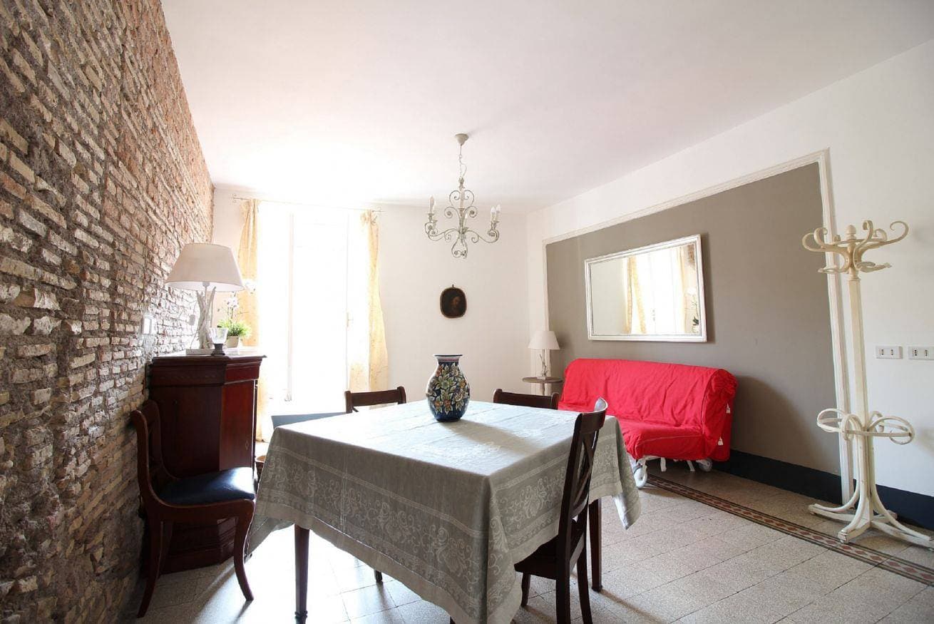 Foto 13 von 30: Ferienwohnung für 3 Personen mit Balkon/Terrasse