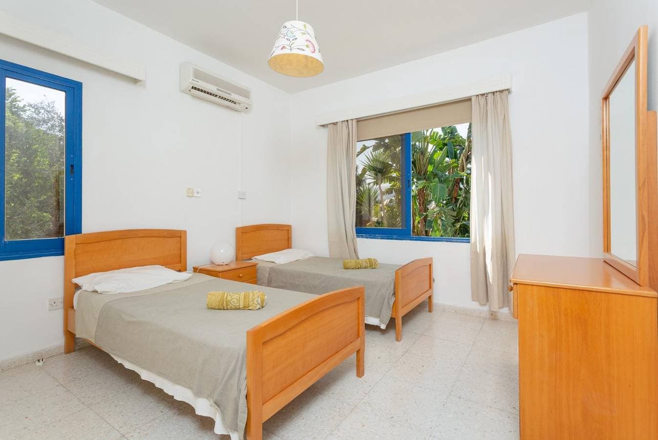 Foto 12 von 31: Villa für 4 Personen mit Terrasse