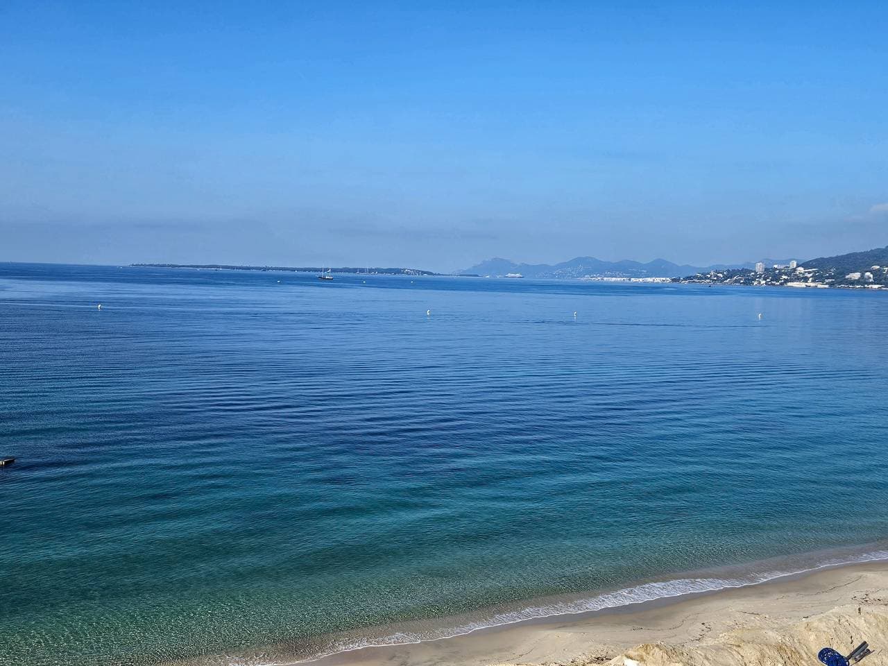 Foto 12 von 12: Zentrales Juan-les-Pins Colombier: 1-Zimmer mit Meerblick & Parkplatz