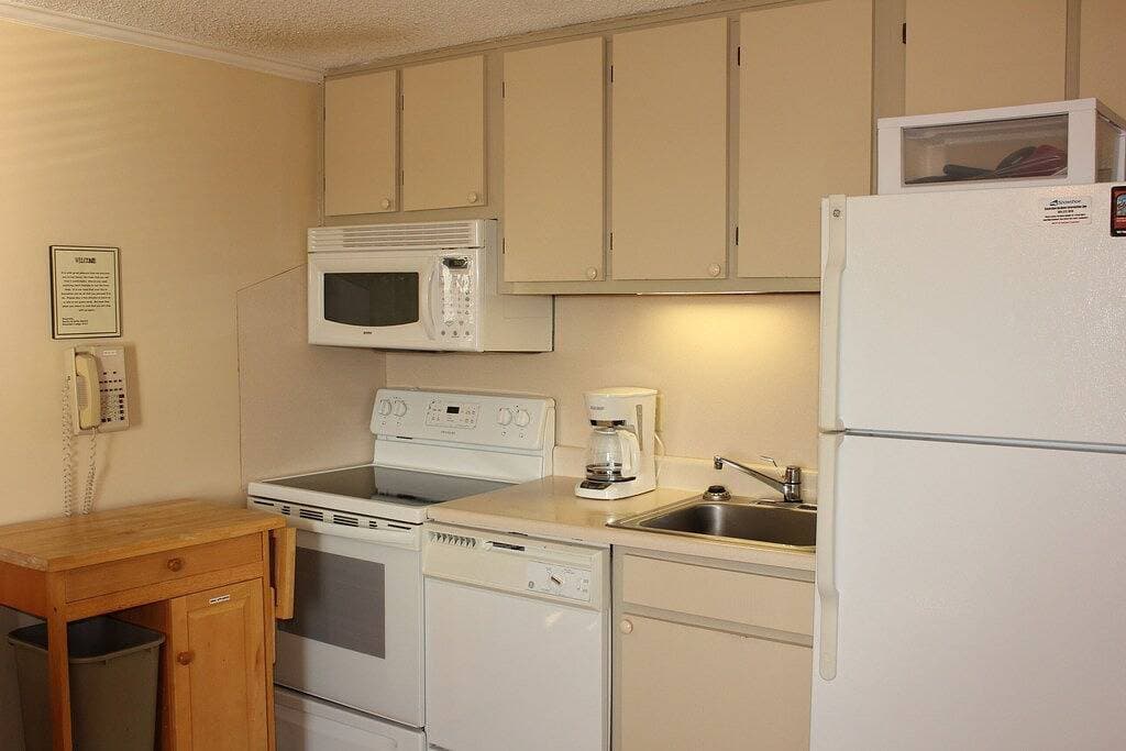Kundenservice # 1-Village 1Br, Dorf, perfekte Lage, mehrere Eigentumswohnungen 1