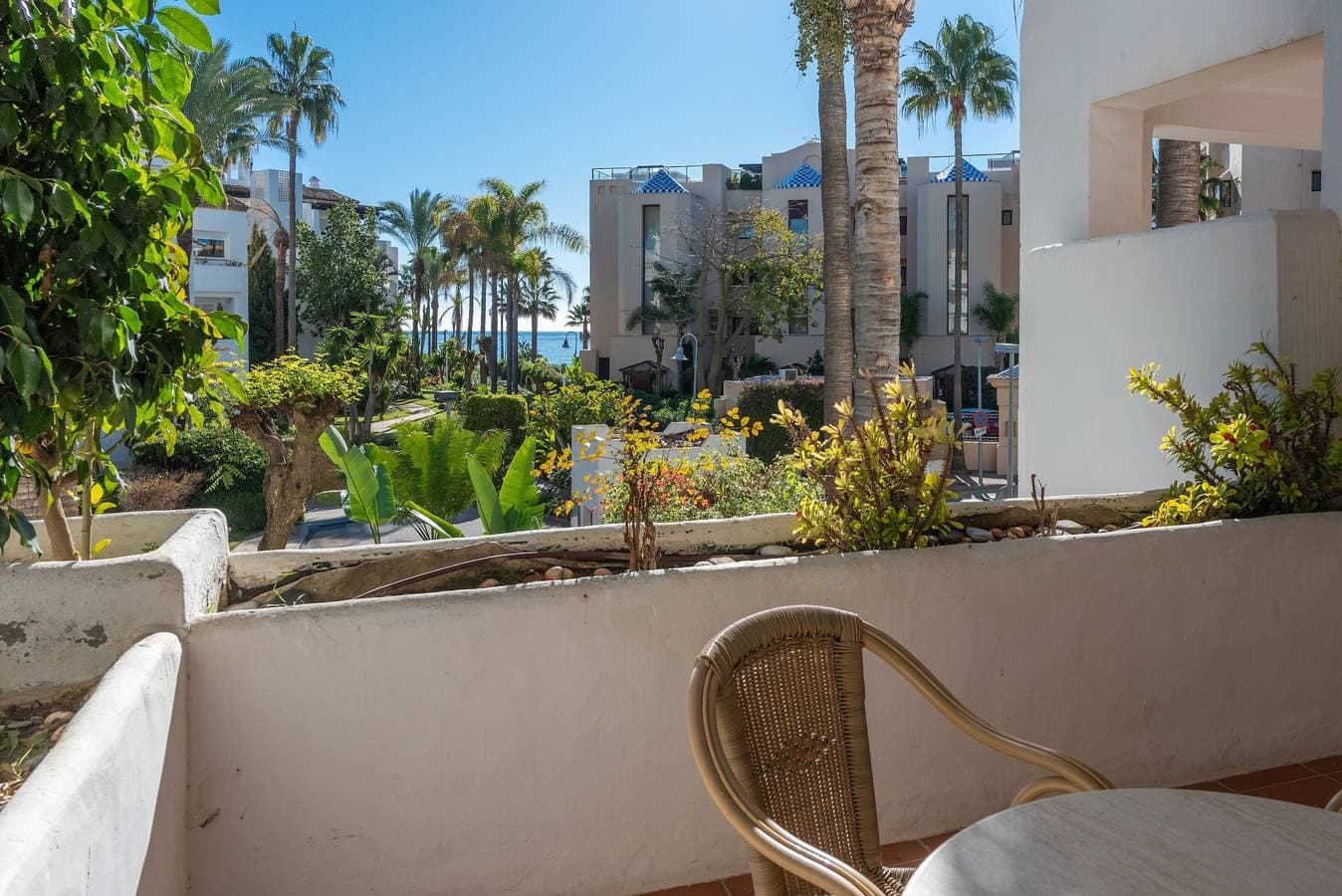 Foto 2 von 35: Ferienwohnung 'Apartamento De Lujo A 30m Playa' mit Meerblick, Wi-Fi und Klimaanlage