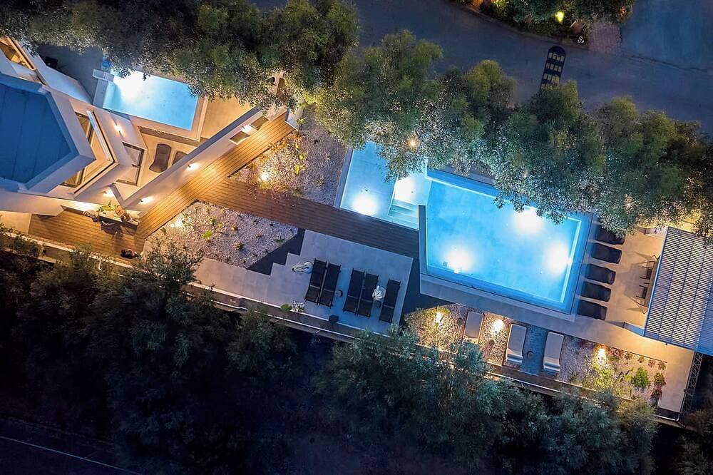 MichELe luxury villa by Smaris Collection 1
