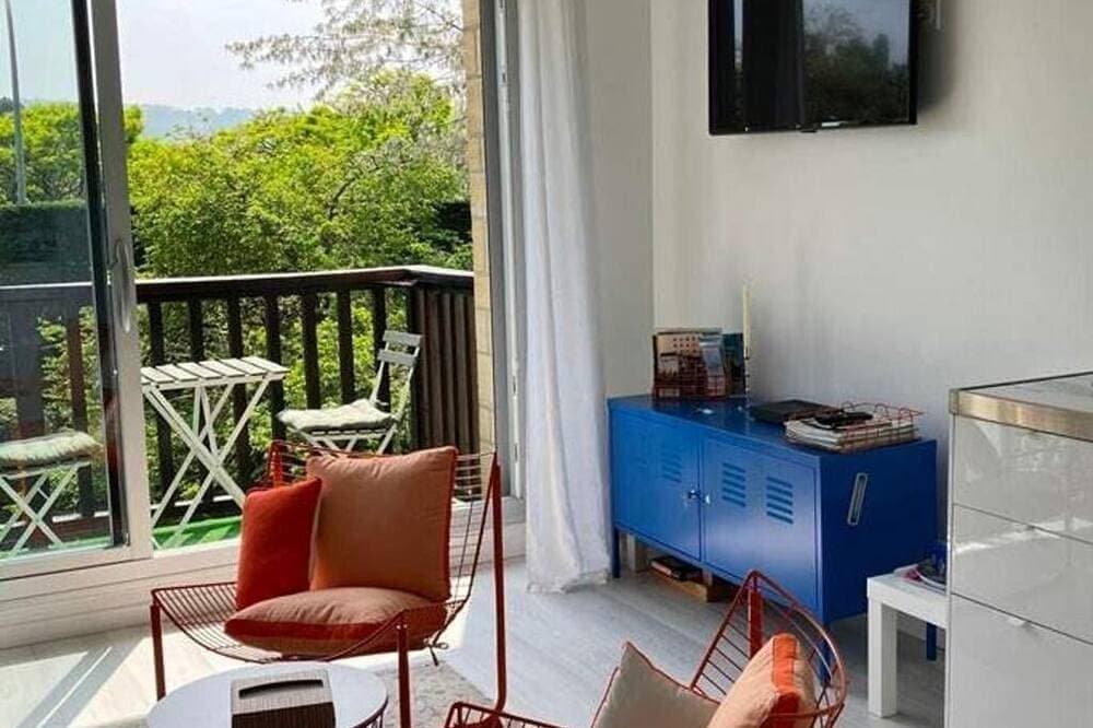Foto 7 von 11: Apart. 2Pcs Fully Renovated 2 Steps From The Sea, All Amenities On Foot
