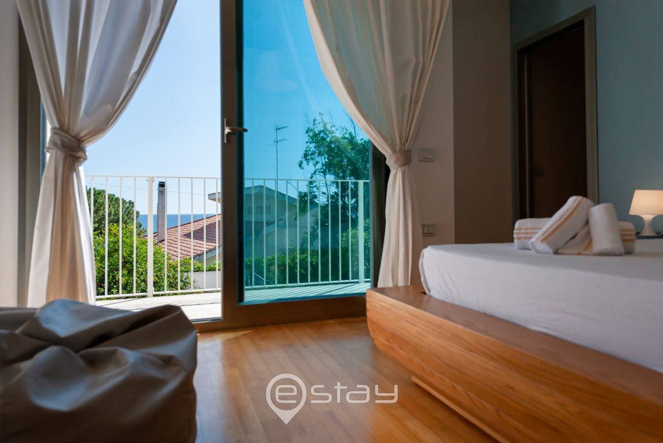 Foto 6 von 55: Villa für 7 Personen mit Garten