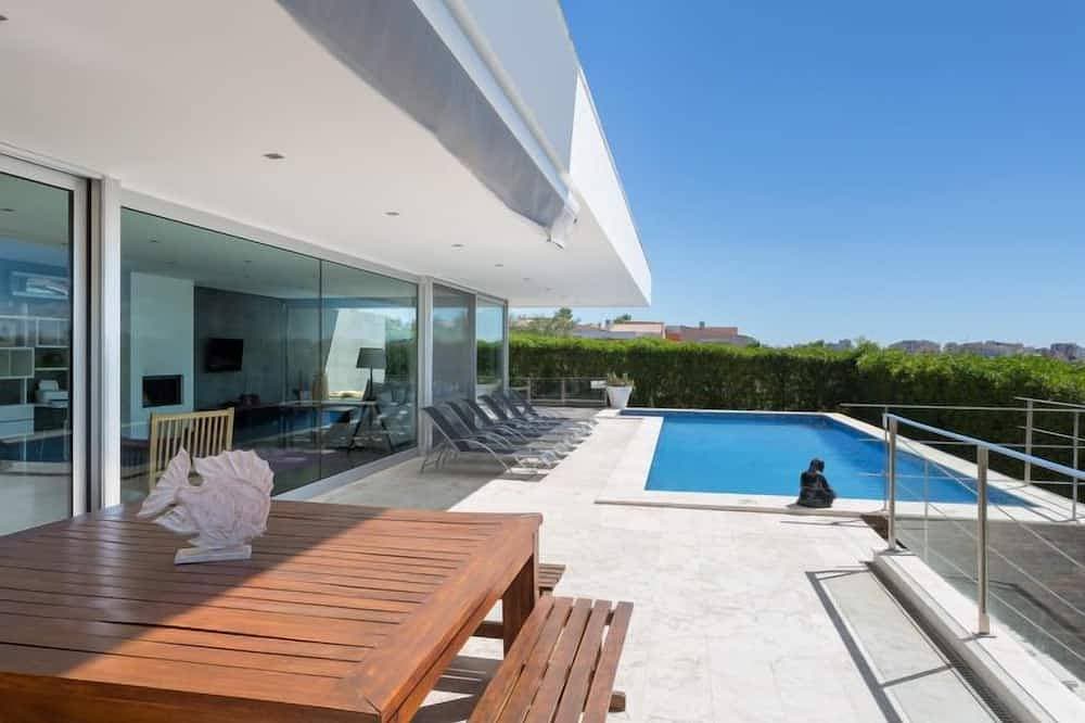 Villa Vogue 1