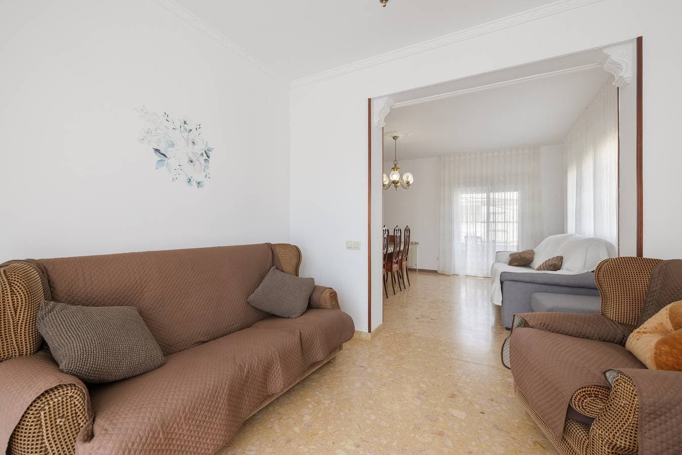 Foto 3 von 32: Ferienhaus 'Mm Delta Holidays' mit Bergblick, WLAN und Klimaanlage