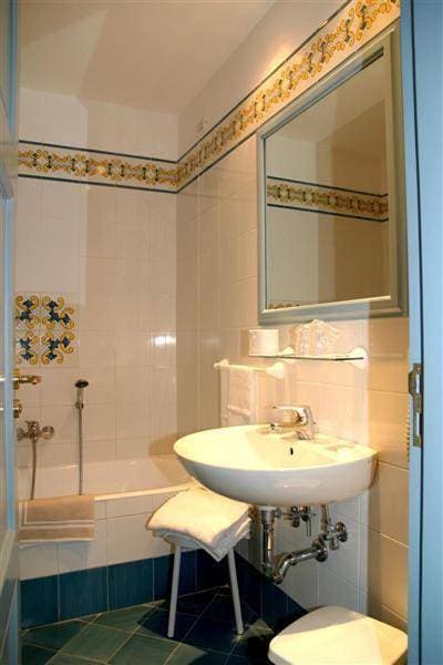 Foto 11 von 13: Standard Double/Twin Room