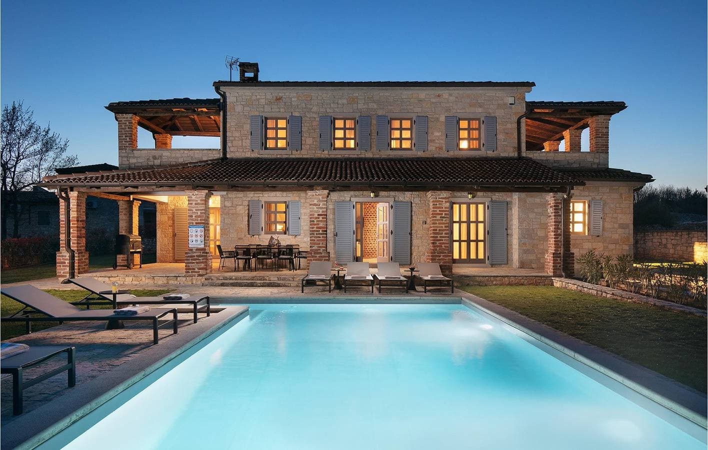 Rustikale Villa Caltha mit Pool in Istrien, Panoramablick, ruhige Gegend, familienfreundlich. 1