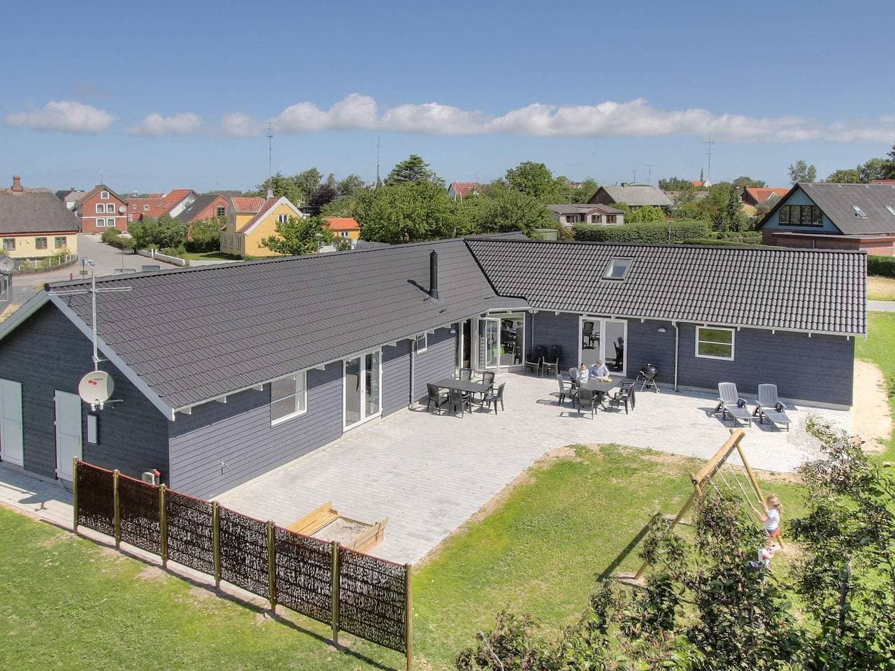 Luxuriöse Poolvilla in Bagenkop 1