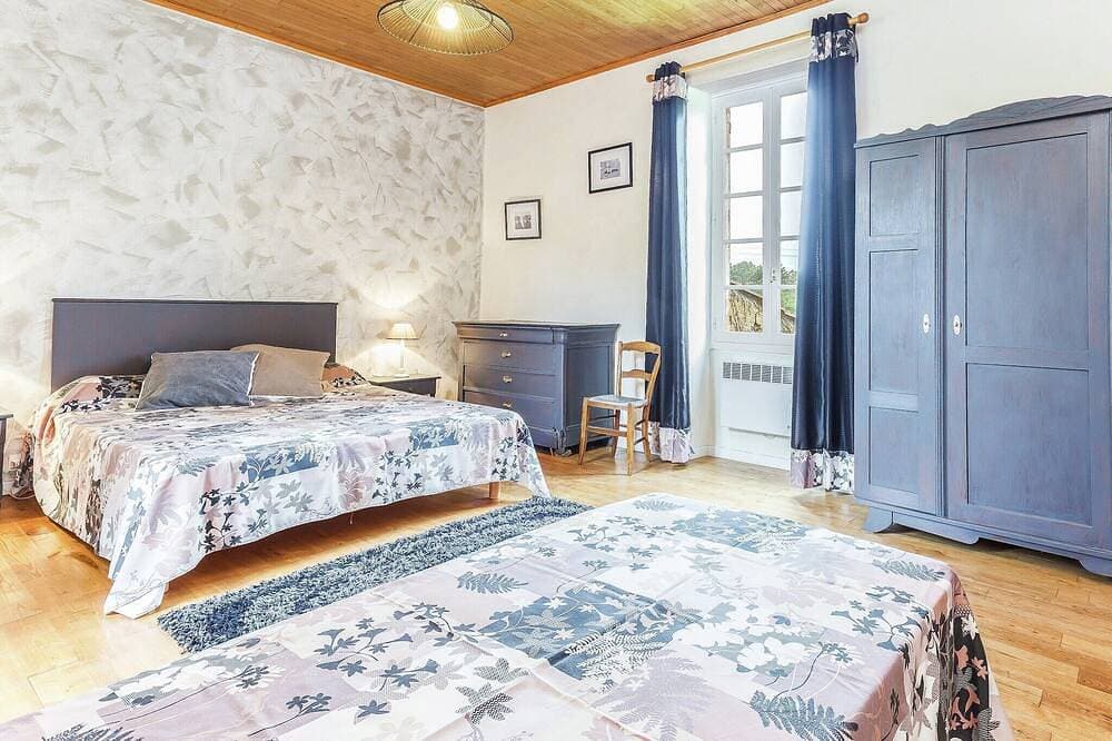 Foto 2 von 30: Komfortables Ferienhaus mit privatem Pool