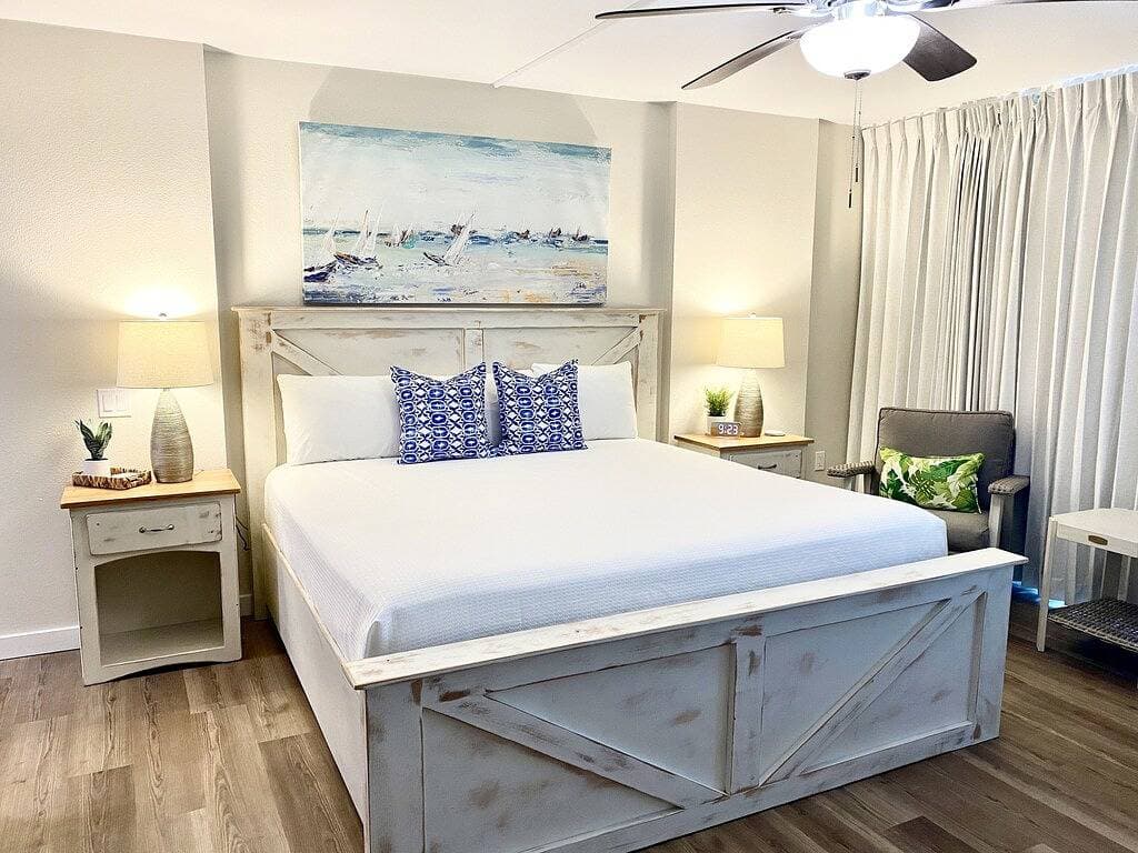 Foto 5 von 12: Sandcastle Condominiums Unit 410