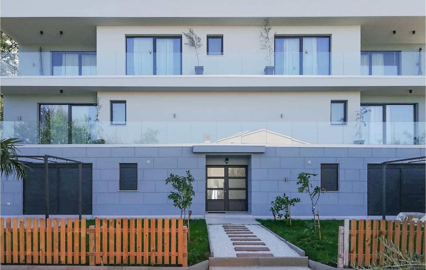 Gemütliche Ferienwohnung mit Terrasse, Klimaanlage, WLAN und nur 500 m vom Strand entfernt 1