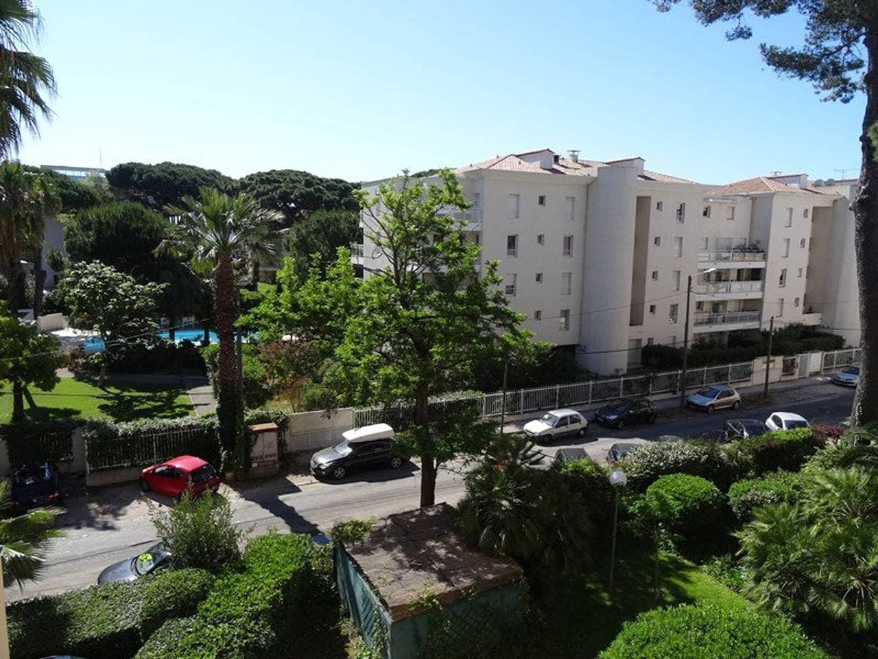 Foto 8 von 11: Studio-Hyères: Piscine, Plages et Port à Proximité, Parking Inclus, Idéal Vacances