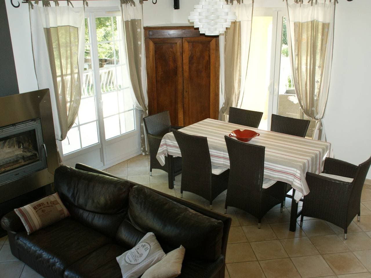 Foto 4 von 40: Villa in Reillanne mit Pool