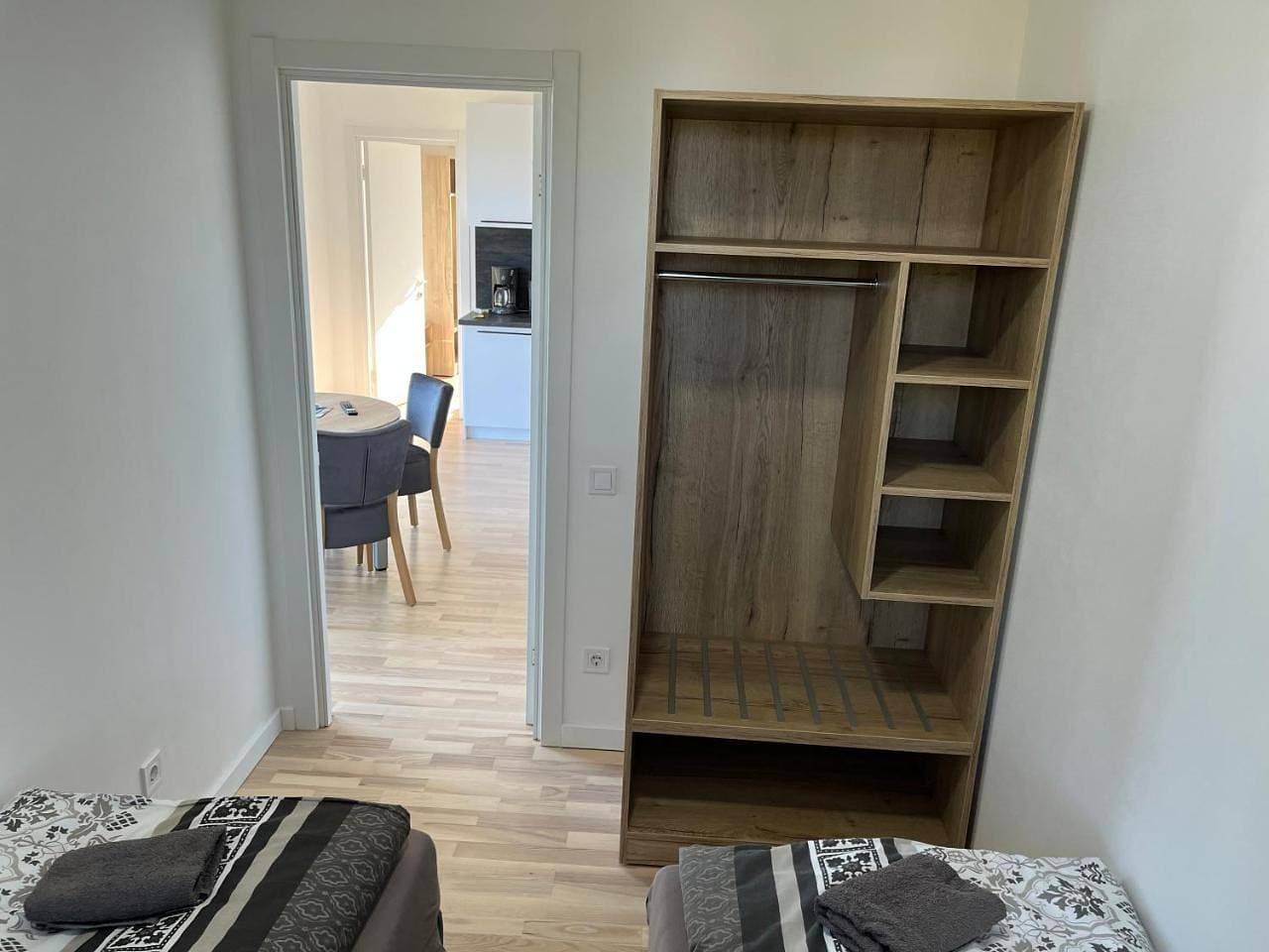 Foto 12 von 24: Apartment with Lake View