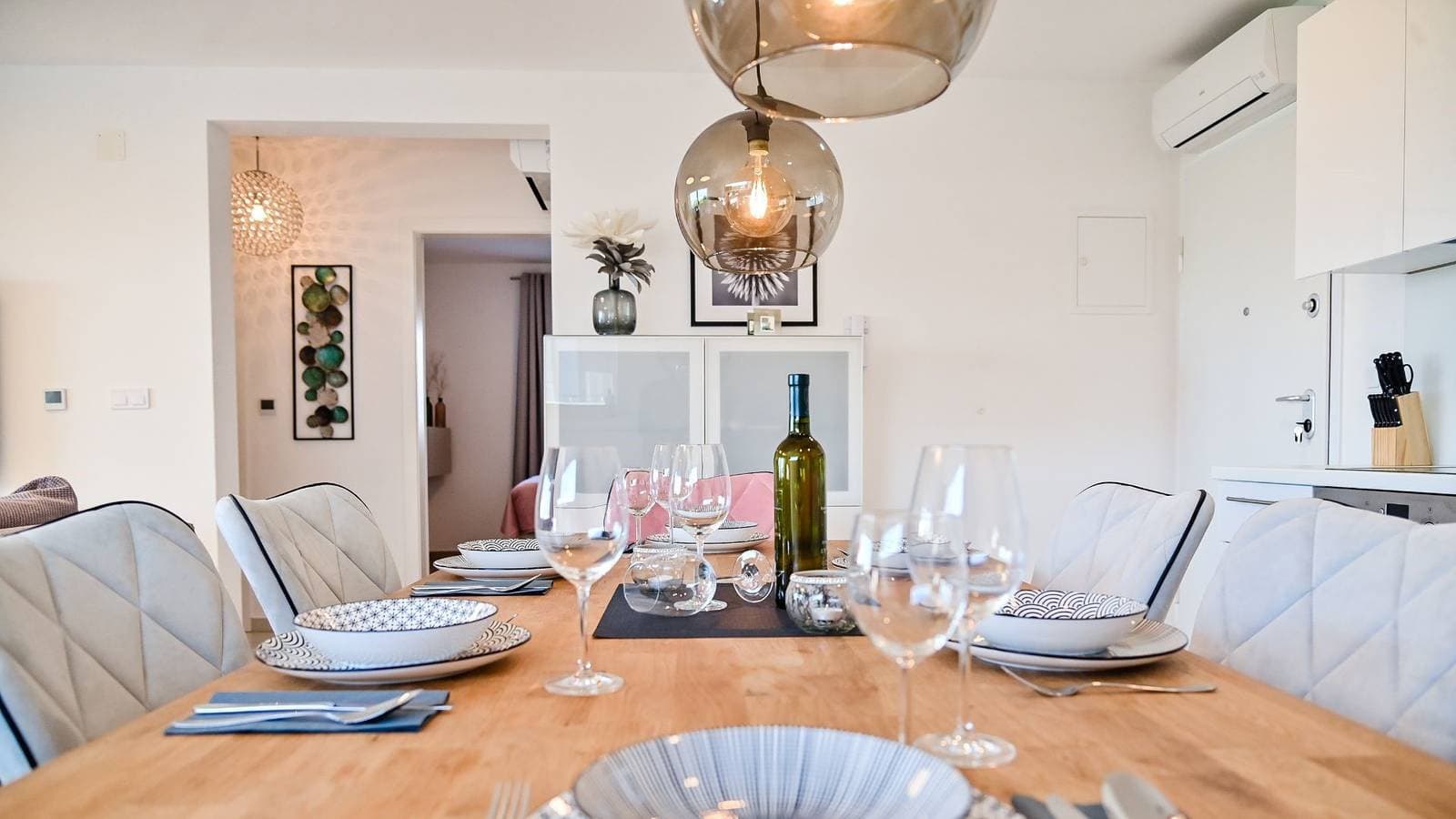 Foto 5 von 28: Modern Adora Apartment with beautiful sea view