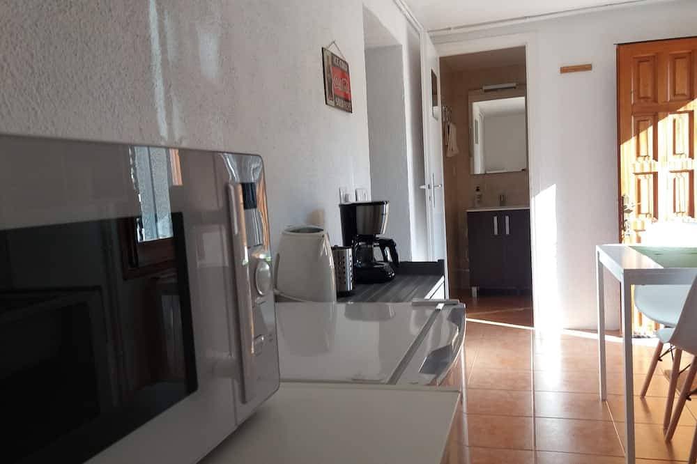 Foto 13 von 25: Erdgeschosswohnung in Villa, 2 p, 3 km vom Strand entfernt