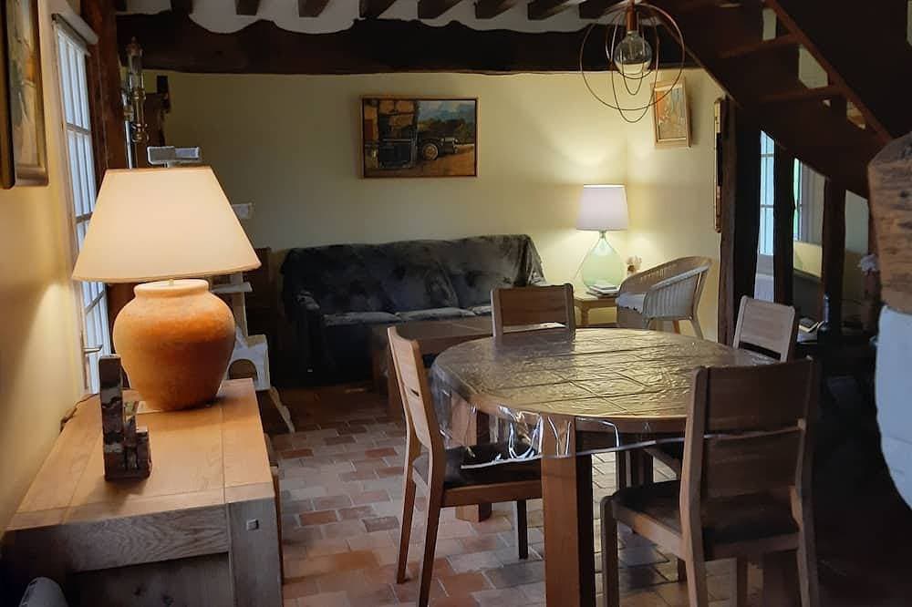 Foto 13 von 19: Authentic thatched cottage near Honfleur