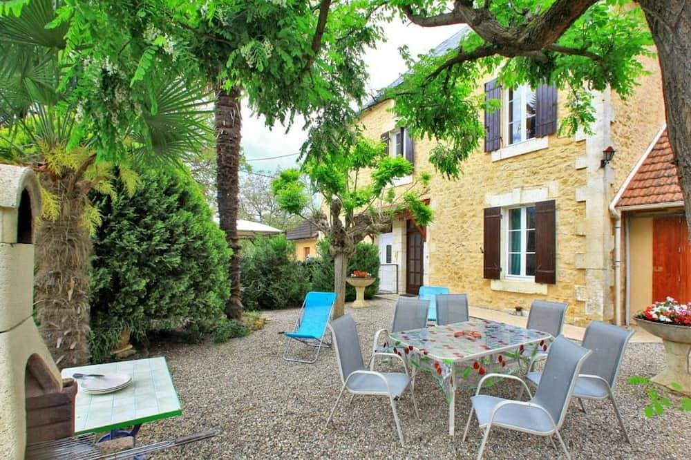 Foto 11 von 13: Ferienhaus in der Dordogne mit Gemeinschaftspool und Haustiere erlaubt