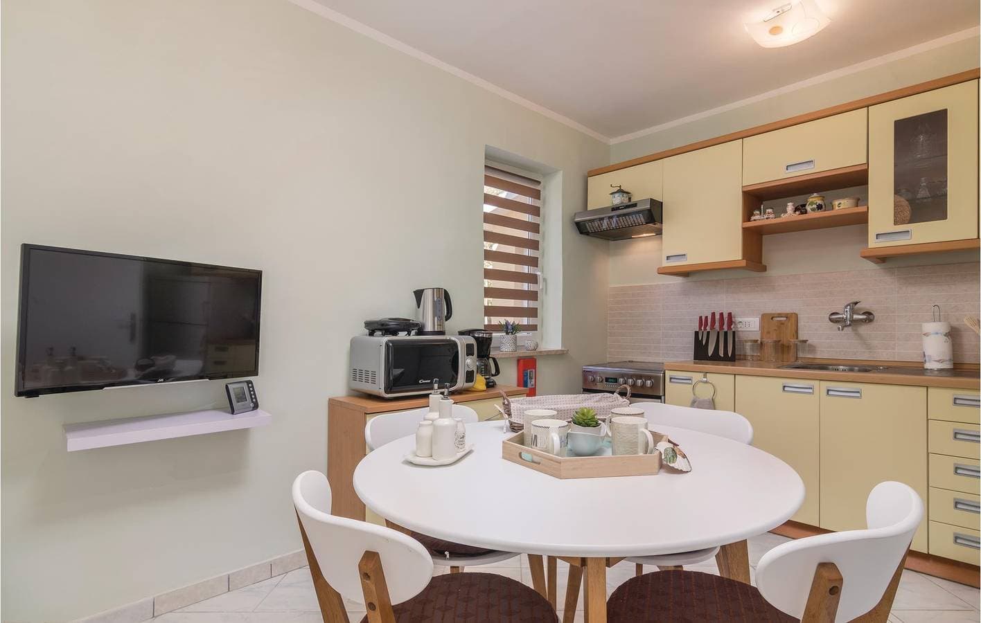 Foto 8 von 34: Gemütliche Ferienwohnung mit Terrasse, 400 m vom Strand und allen wichtigen Annehmlichkeiten entfernt
