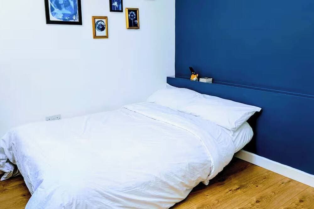 Foto 3 von 13: Windsor Home with Free Parking