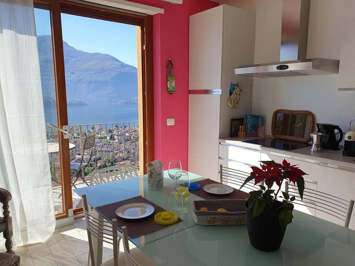 Foto 2 von 5: Double Room with Lake View
