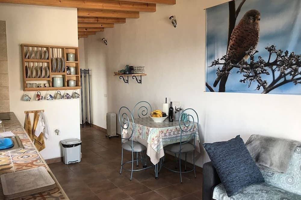 Foto 11 von 30: Cosy Canarian Casa Mit Privater Terrasse Und Erstaunlichem Blick Auf Atlantic & Mt Teide