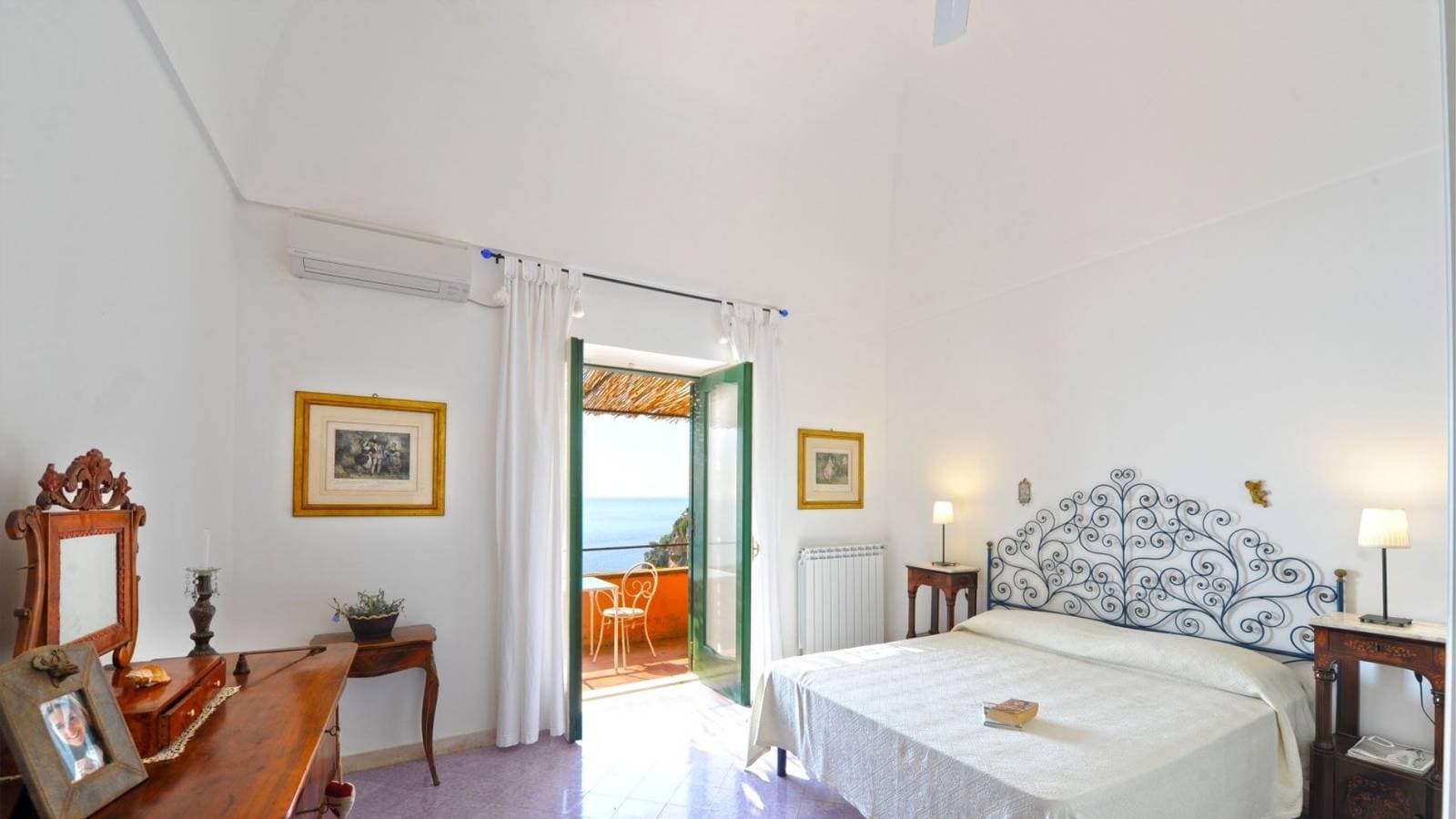 Foto 11 von 20: Villa für 6 Personen mit Balkon