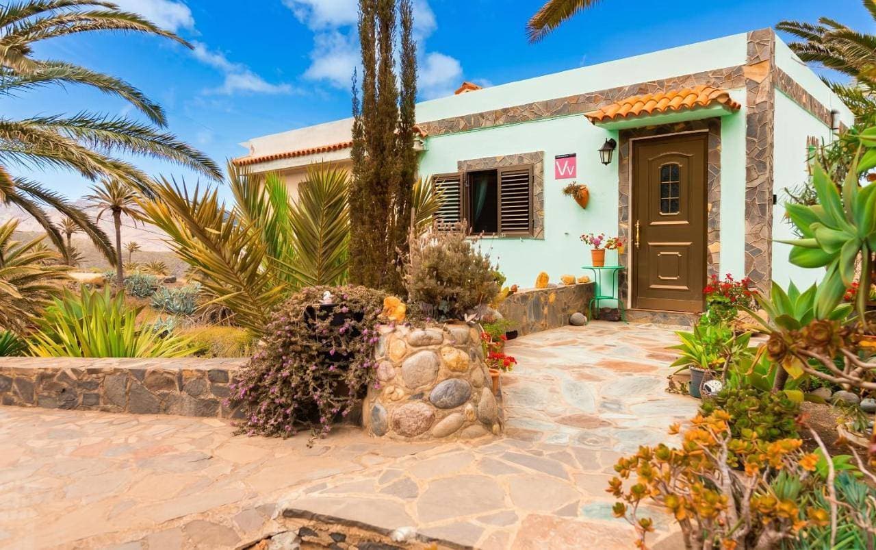 One-Bedroom Holiday Home
