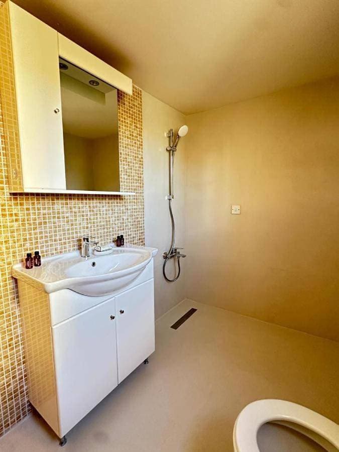 Foto 10 von 12: One-Bedroom Apartment